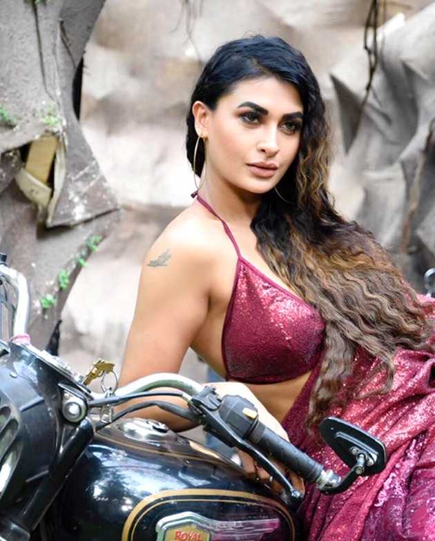 Pavitra Punia hot S*xy pictures 
