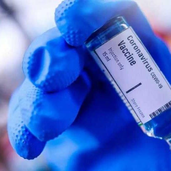 Bharat Biotech और SII ने मांगी 'ब्लड थिनर' का उपयोग करने वालों पर Vaccine की अनुमति