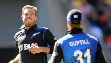 विश्व कप 2015 : न्यूजीलैंड ने इंग्लैंड को आठ विकेट से हराया